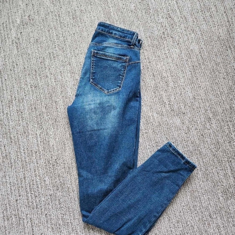 R Jeans (Reitmans) Sculpting Pants